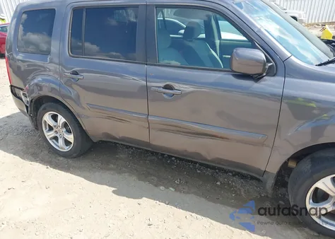 2015 Honda Pilot Ex z USA, uszkodzony, nr VIN 5FNYF3H48FB020999